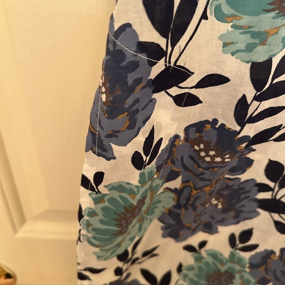 NWT Floral Print Dress kurta with Blue and Green Accents size Medium - Picture 4 of 6